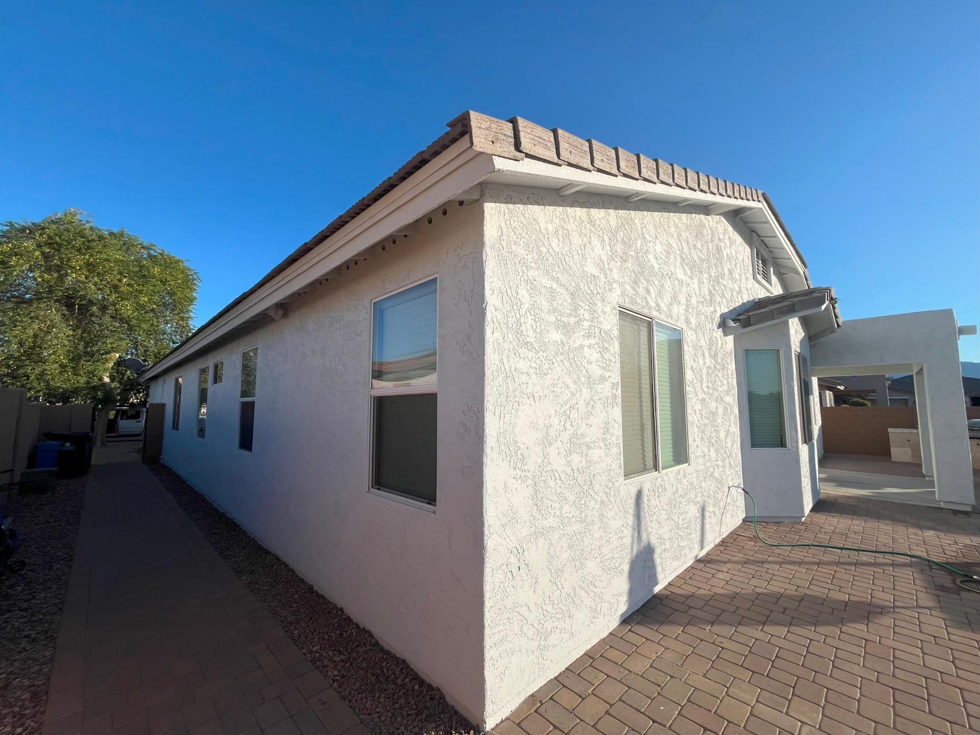 Freshly painted stucco home exterior in Phoenix, AZ