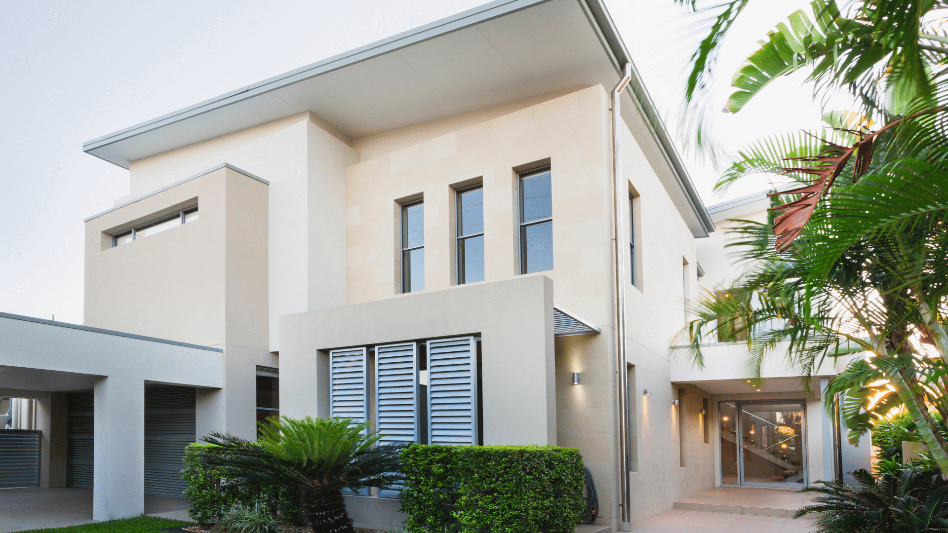 Modern Phoenix home exterior